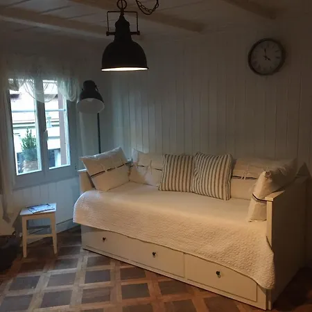 Гостевой дом Schlaflokal Old Town House *